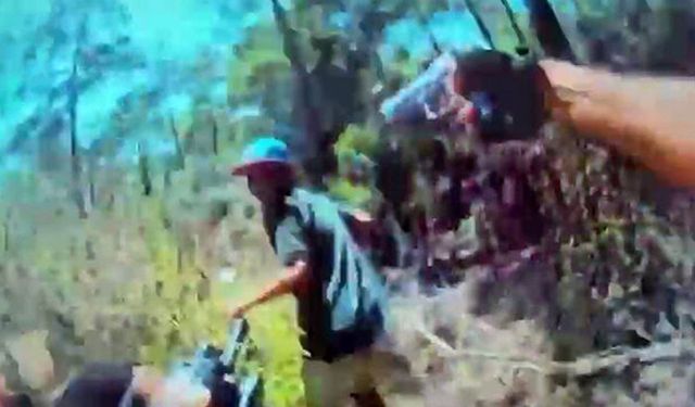 Kemer'de çalıntı motosikletle kaçan 3 şüpheli yakalandı