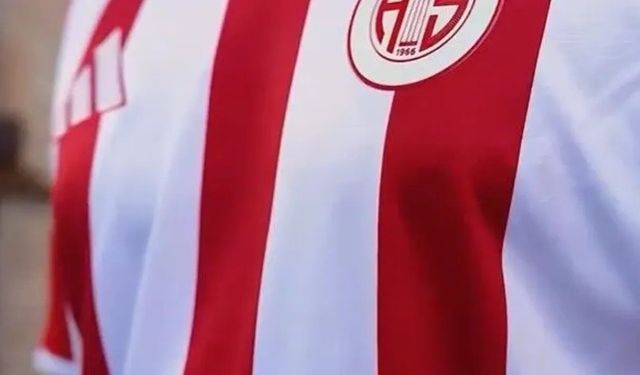 Antalyaspor'un 2026-2027 sezonu formaları tanıtıldı