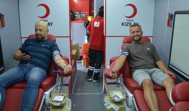 Korkuteli'nde Kızılay'a 4 günde 392 ünite kan bağışlandı