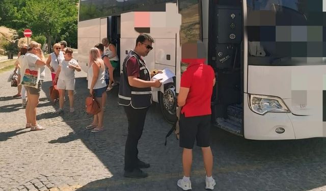 Alanya ve Antalya'da kaçak rehber denetimleri sıkılaştırıldı