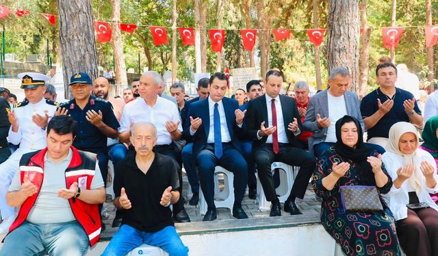 Alanya’da şehitler dualarla anıldı