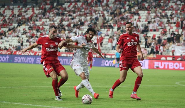 Antalyaspor’a evinde Pendikspor darbesi