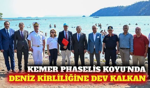 Kemer Phaselis'te denize 575 metrelik atık bariyeri kuruldu