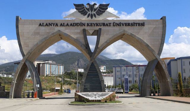 ALKÜ'de akademik büyüme sürüyor! 7 yeni lisansüstü program açılıyor