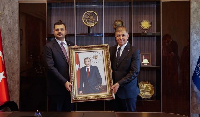 AK Partili İnan'dan Cemil Tugay'a Ziyaret! "Birlikte Çok Çalışma Vakti"