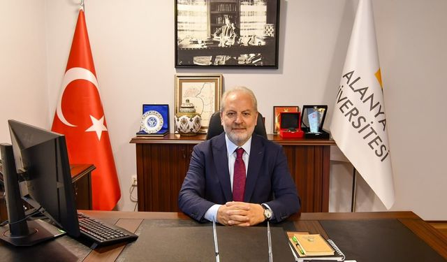 Alanya Üniversitesi yeni akademik yıla Külliye’de başladı