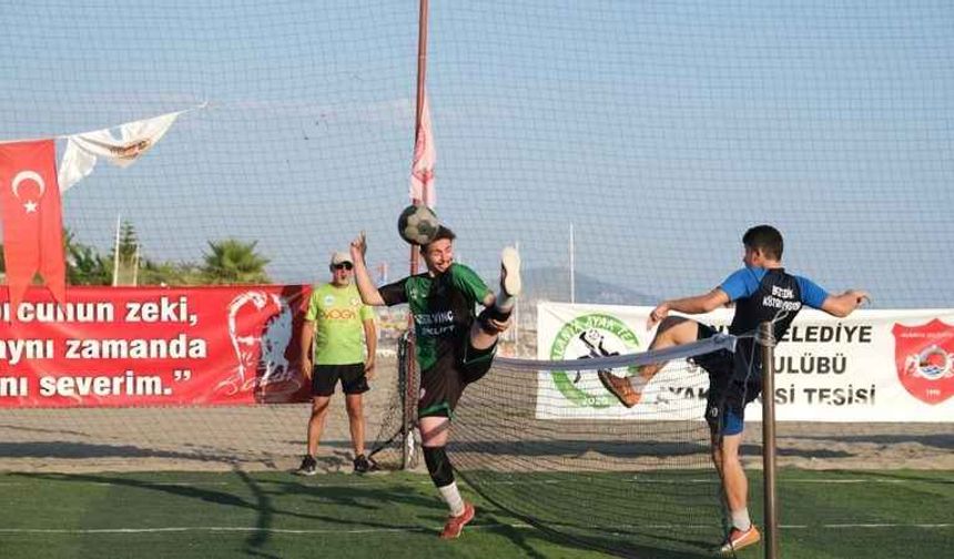 3. Geleneksel Alanya Belediyesi Ayak Tenisi 100. Yıl Türkiye Kupası yapıldı