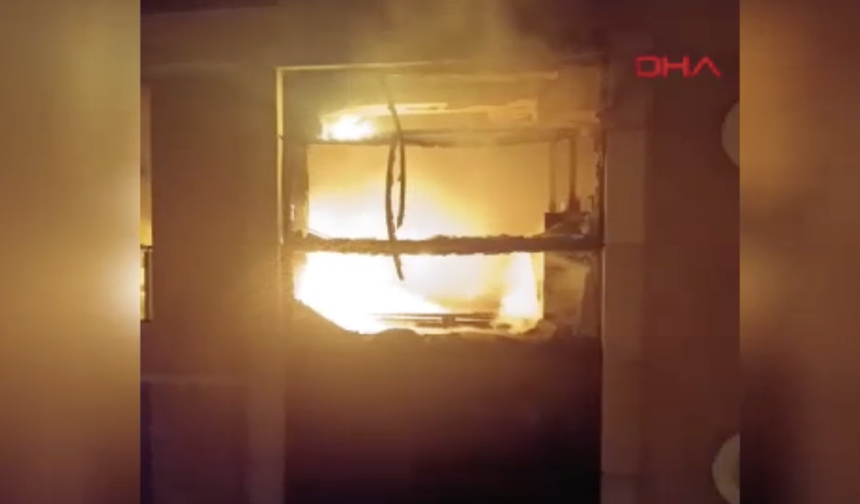 Antalya'da üzen yangın: Oğlu ile kendisinin ayakları yanıkları yandı