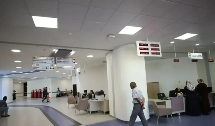 Sağlıkta lisans zorunluluğu! Artık herkes hastane açamayacak