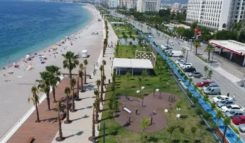 Haftasonu planı yapanlar dikkat! Antalya'da sahil yolu trafiğe kapatılacak