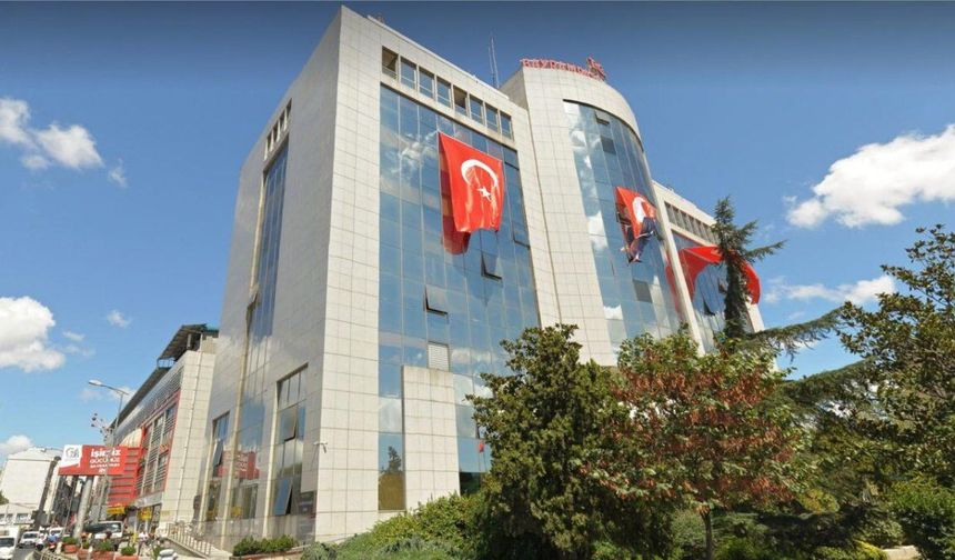 Belediyede yolsuzluk depremi büyüyor: Şafak vakti 11 gözaltı