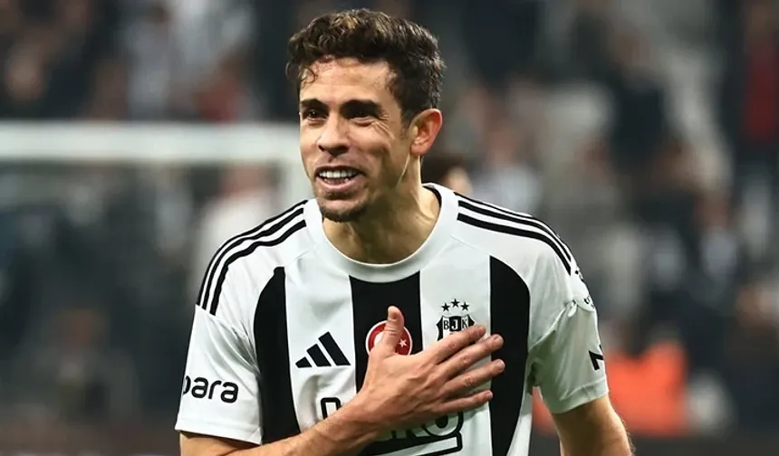 Beşiktaş ile yollarını ayırmıştı... Yıldız futbolcu yeni takımına imzayı attı!