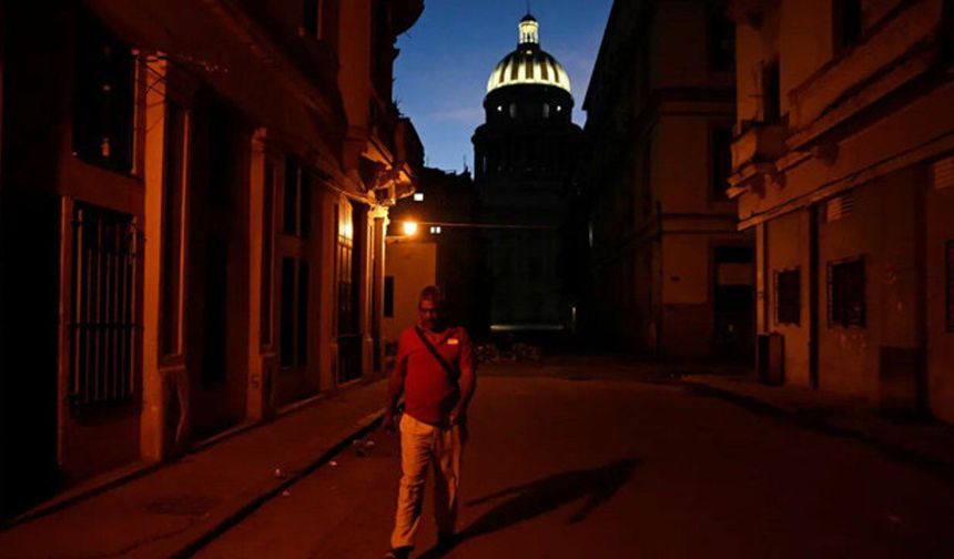 Küba alarmda: petrol krizi derinleşti, ada yalnızlaştı