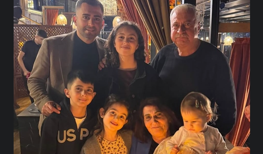 Öztürk Kolcuoğlu yeni yaşını ailesiyle kutladı