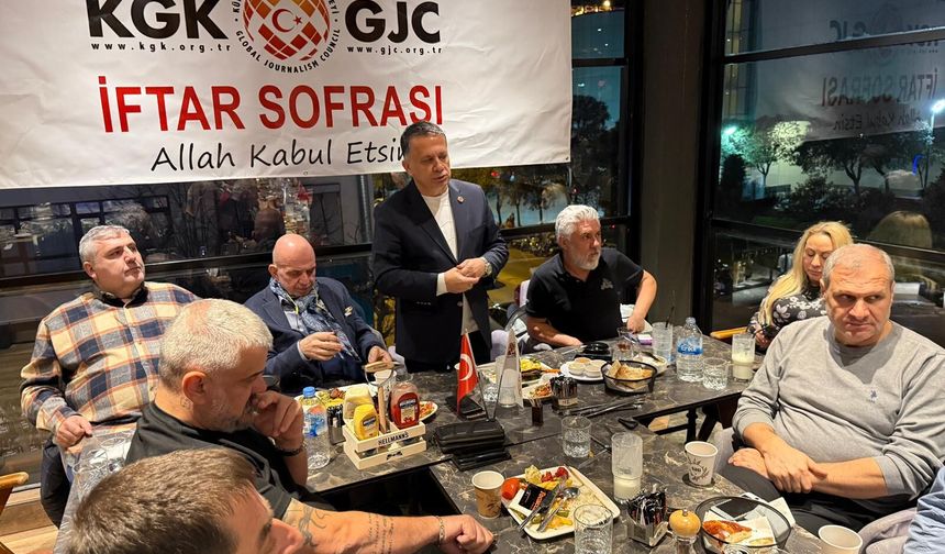 İstanbul KGK iftarına kadınlar damga vurdu