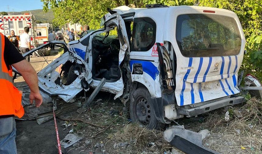 İzmir'deki zincirleme kazada bir polis memuru şehit oldu