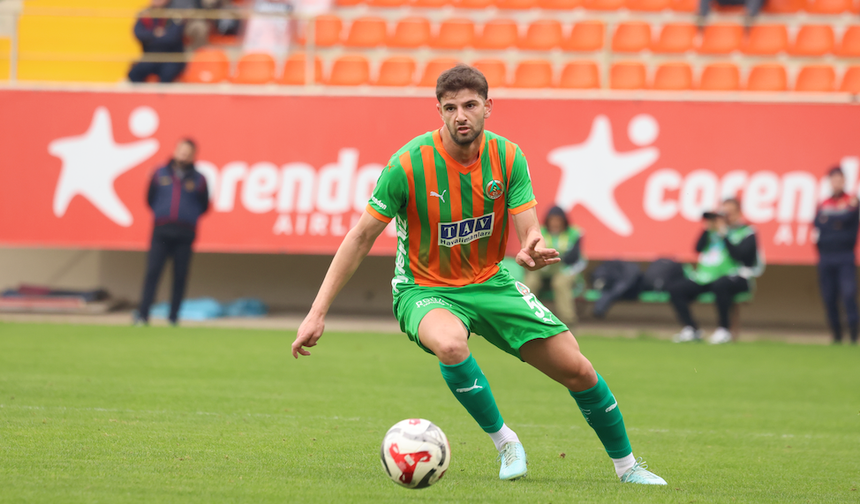 Ümit Akdağ’dan milli takım mesajı: “Kalbimin hangi tarafta attığını herkes anladı”