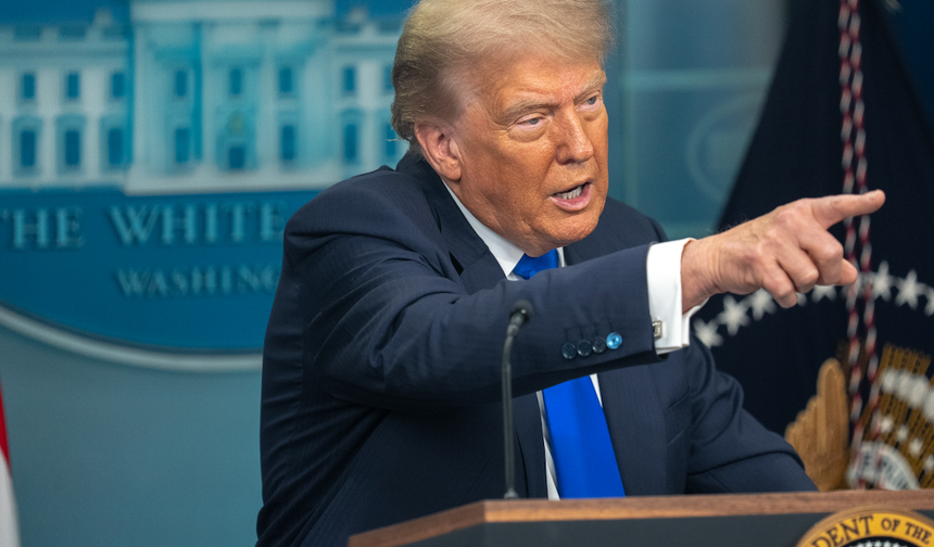 Trump’tan İran’a sert tehdit: “Anlaşma olmazsa altyapıyı hedef alırız”