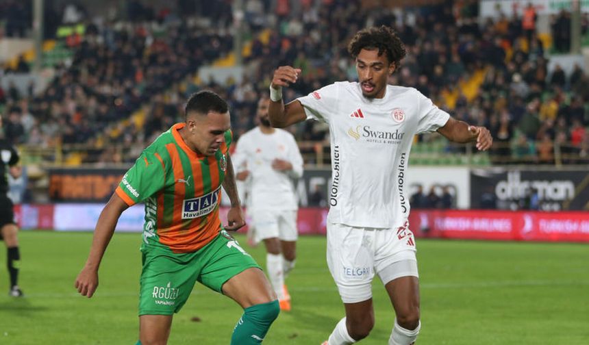 Alanyaspor'un Bu Haftaki Rakibi Antalyaspor: Akdeniz Derbisi Heyecanı Başlıyor