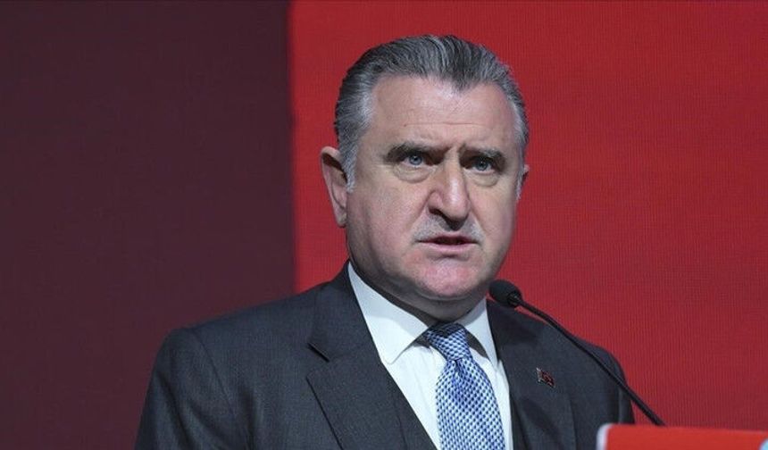 Bakan Bak'tan Marmaris'teki havuz krizine tepki