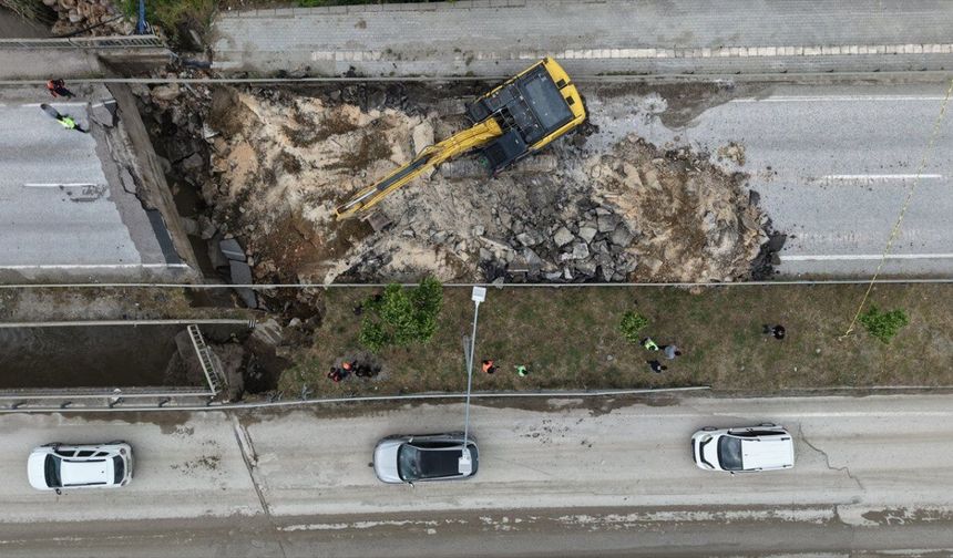 Hatay'da şiddetli sağanak: 3 can kaybı ve eğitime ara verildi