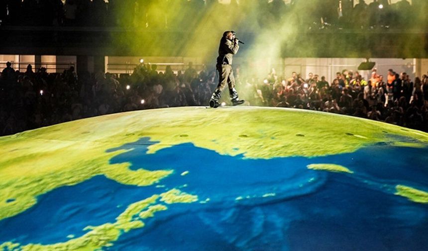 Kanye West 118 bin kişiyle İstanbul'da dünya rekoru kırdı