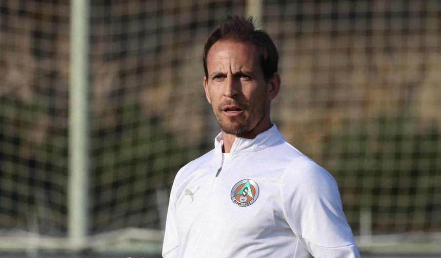 Alanyaspor, Joao Pereira ile yola devam kararı aldı