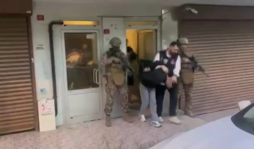 İş insanını kaçırıp fidye isteyen zanlılar yekayı ele verdi