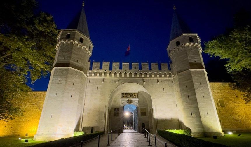 Topkapı Sarayı gece ziyaretleri yeni rotasıyla başlıyor