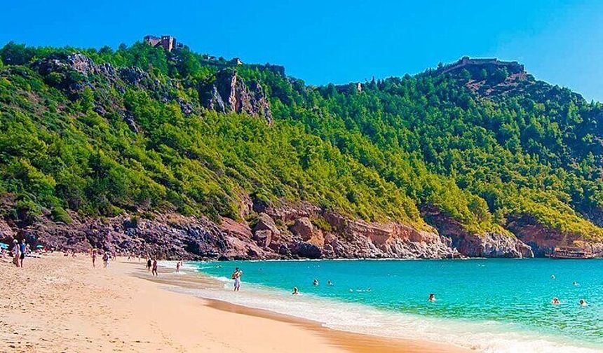 Antalya’da Dumansız Plaj Dönemi başlıyor: Alanya da listede