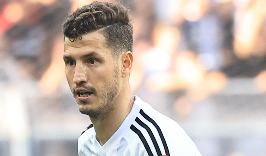 Alanyaspor’da Salih Uçan harekatı