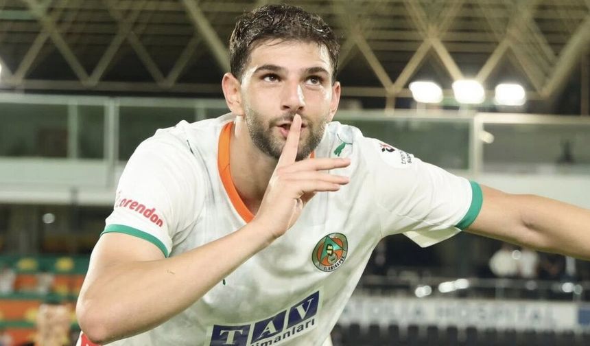 Fenerbahçe'nin gündeminde Alanyasporlu Ümit Akdağ var