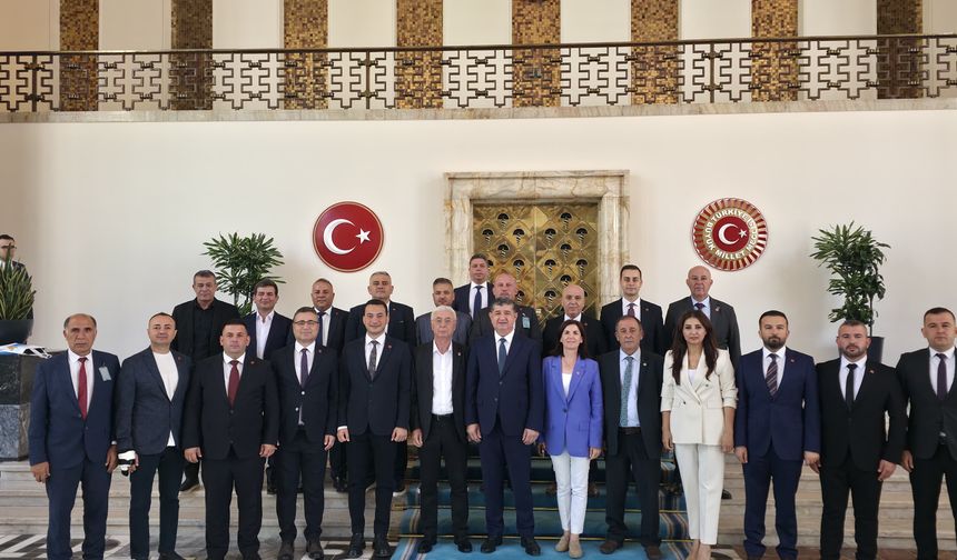 Kandemir: "Görevden alınsak bile mücadeleye devam edeceğiz"