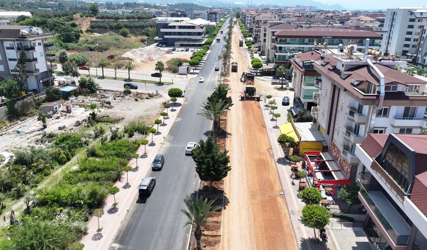 Kestel'in ana caddesi baştan sona yenileniyor