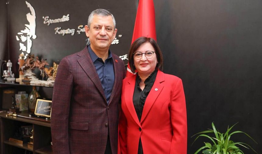 Akseki Belediye Başkanı İlkay Akca CHP'den istifa etti