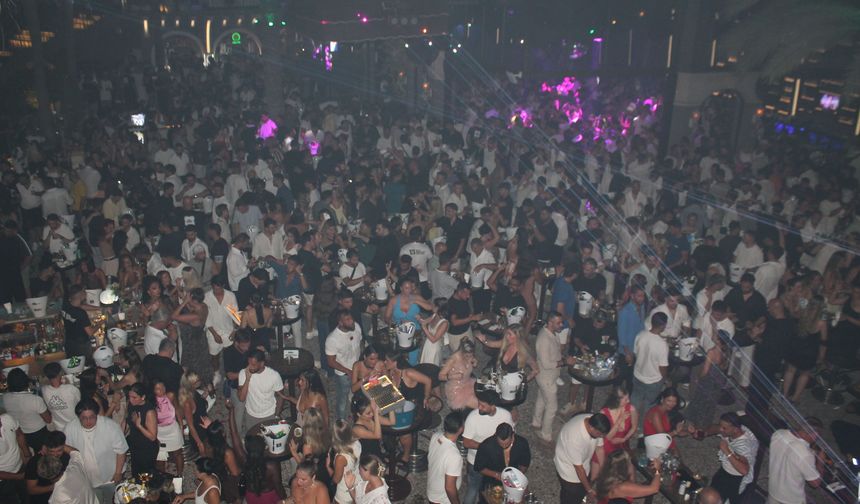 Alanya gecelerine DJ Halil Vergin damga vuruyor