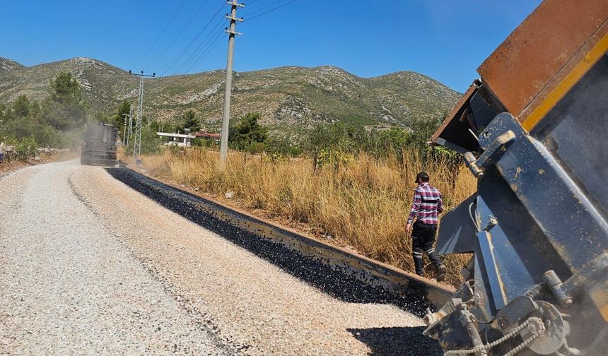 Alanya’da asfalt seferberliği: Bayır ve Dim Vadisi’nde yollar yenilendi