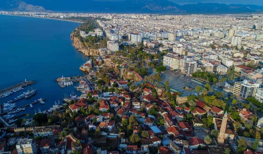 Antalya’da öğrencilerin kira çilesi: 1+1 daireler 55 bin liraya kadar çıktı