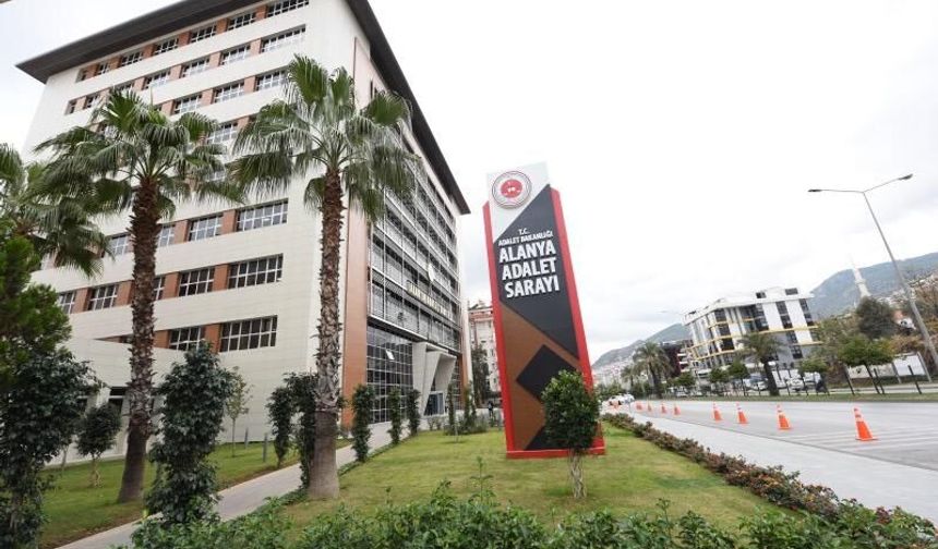 Alanya'da iş arkadaşını bıçaklayan kasap tutuklandı