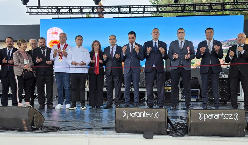 Gazipaşa’da 16. Çekirdeksiz Nar ve Tropikal Meyve Festivali başladı