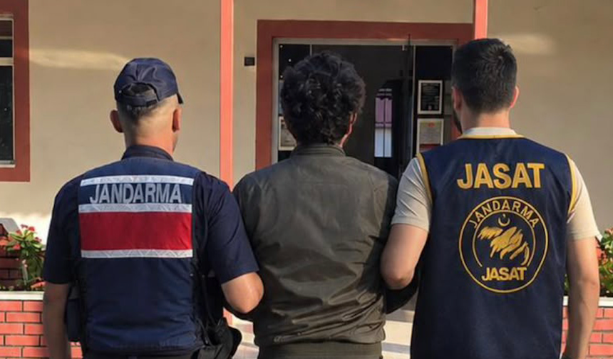 Manavgat’ta 20 yıl hapis cezasıyla aranan hükümlü yakalandı
