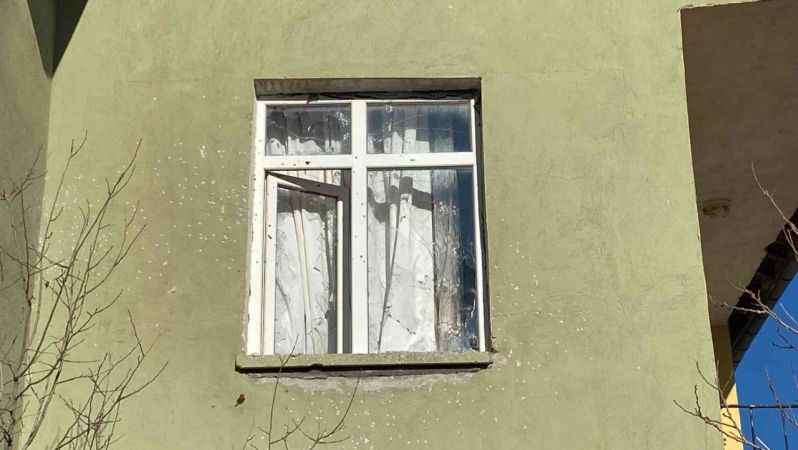 Köpek yumurtaları yedi, tüfek, taş ve sopalar konuştu! 3 yaralı