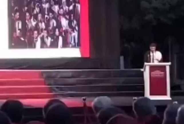 Birinci olan öğrenci üniversitedeki skandalı ifşa etti