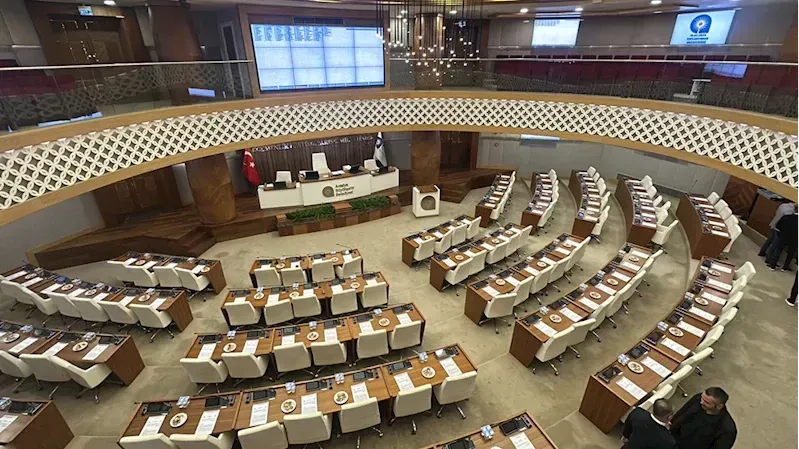 Antalya'da yeni gündem: Böcek'in yerine kim vekalet edecek?