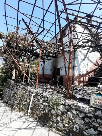 Alanya'da 87 yaşındaki yaşlı kadından imdat çığlığı: Evi cayır cayır yandı