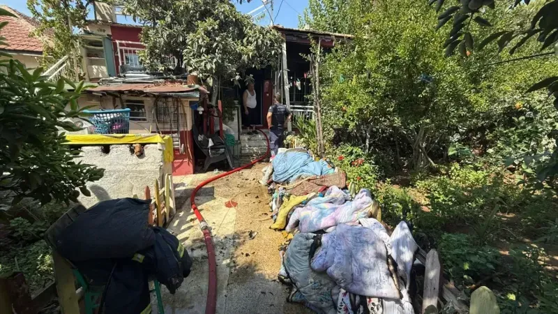 Antalya çamaşır toplarken dumanı çöp yangını sandı; gerçeği öğrenince çığlık attı