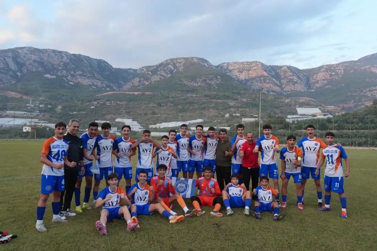 Gençleri tutabilene aşk olsun 1-3