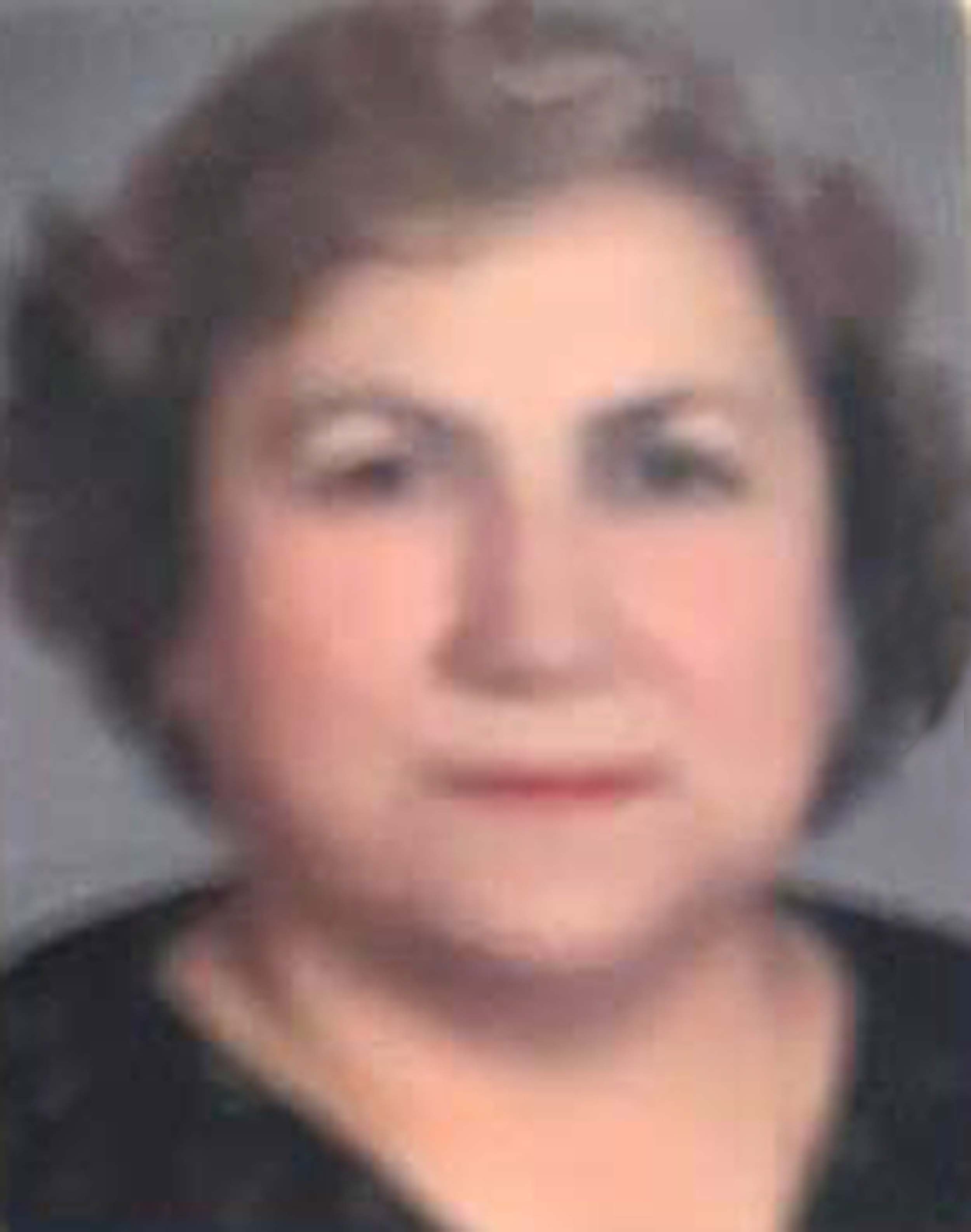 Fatmana Karamık (70)