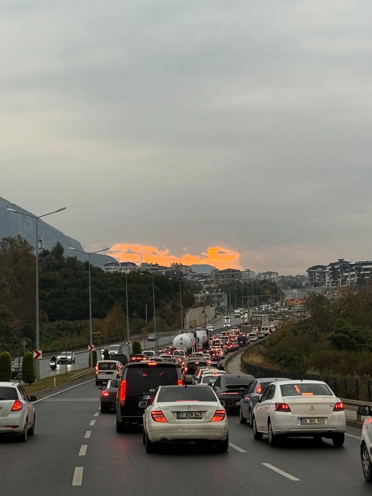Alanya yeni çevreyolu alarm veriyor