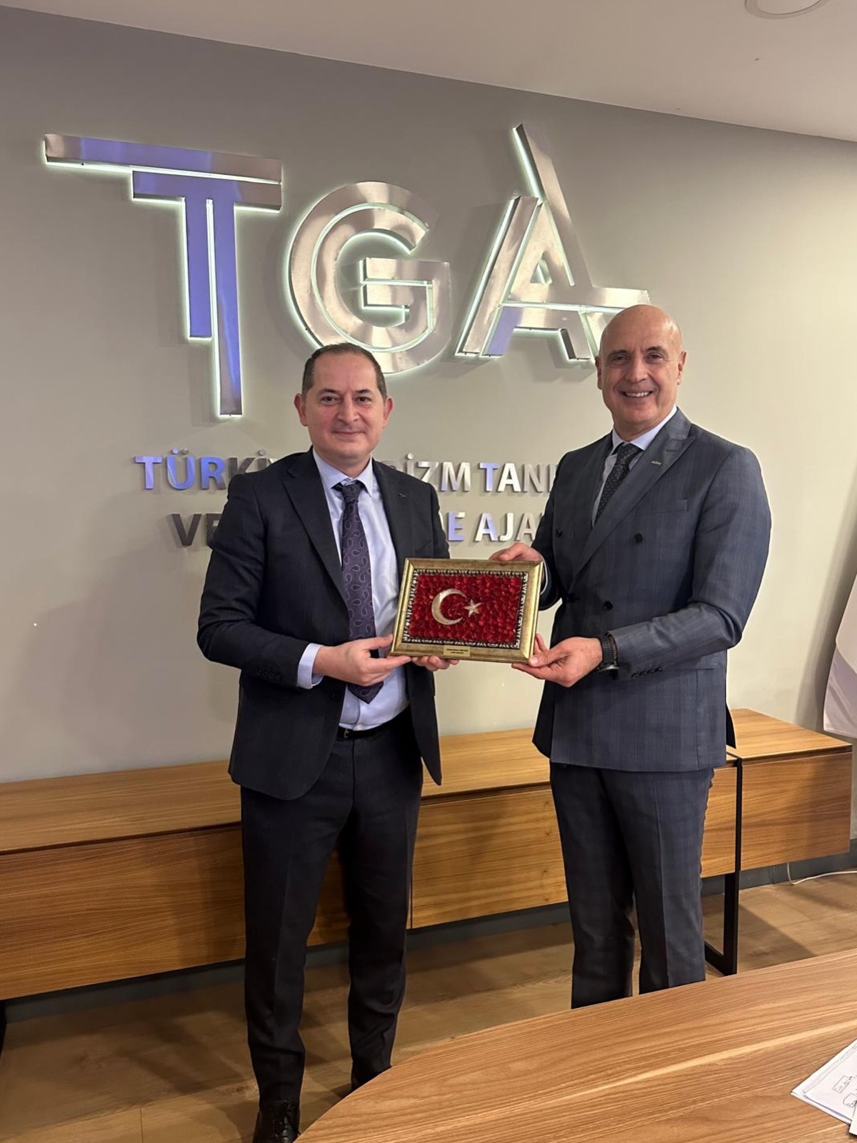 00F24E22 0858 411A 8B09 F4B41310298E